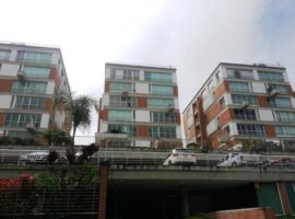 Bello Apartamento, tipo duplex, en Venta El Hatillo Caracas