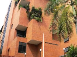 Asesores RM XXI ofrece edificio ubicado en la privilegiada urbanización Las Mercedes, Caracas