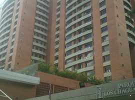 Apartamento en alquiler en Los Chaguaramos (PARQUE RESIDENCIAL LOS CHAGUARAMOS) Caracas