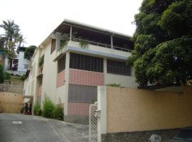 Hermoso y amplio apartamento ubicado en calle Cerrada de la Alta Florida, Caracas