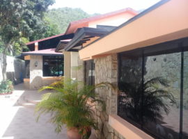 Casa en Venta Lomas de Palmarito Maracay