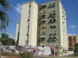 Venta Oportunidad Apartamento 72mts2 en Maracay