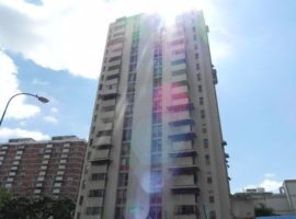 Apartamento Amplio en Venta El Marqués Caracas