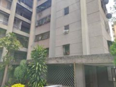 Apartamento en Venta en Caricuao, Caracas