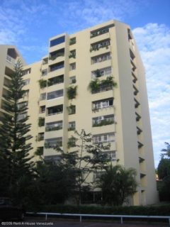 Apartamento en Venta  Las Esmeraldas, Caracas