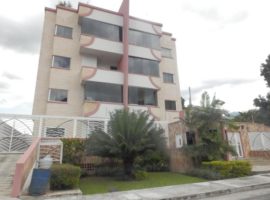 Venta de Apartamento en El Limón, Maracay