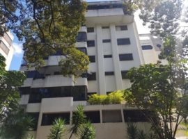 Lindo apartamento en venta La Campiña, Caracas