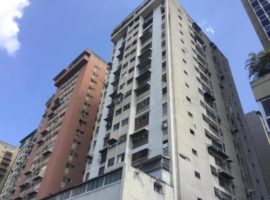 Apartamento en Venta en Los Cortijos de Lourdes, Caracas
