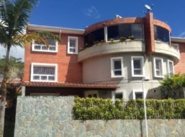 Casa en venta Villas la Arboleda El Hatillo, Caracas