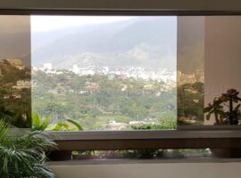Apartamento en Venta en Las Mesetas de Santa Rosa de Lima Caracas