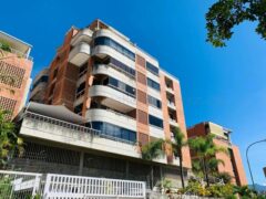 Apartamento en Venta en Lomas del Sol, Caracas