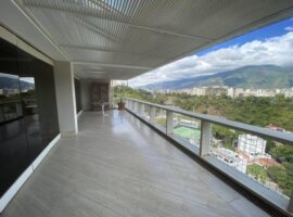 Apartamento en Venta en Chulavista, Caracas