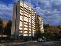 Apartamento en Venta en La Bonita, Caracas