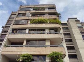 Apartamento en Venta en Chulavista, Caracas