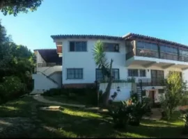 Espectacular casa en el Km19 de el Junquito Country Club, Caracas